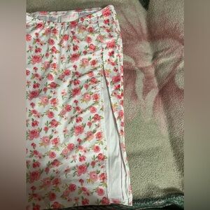 DOLLSKILL FLOWER SKIRT WITH SLIT